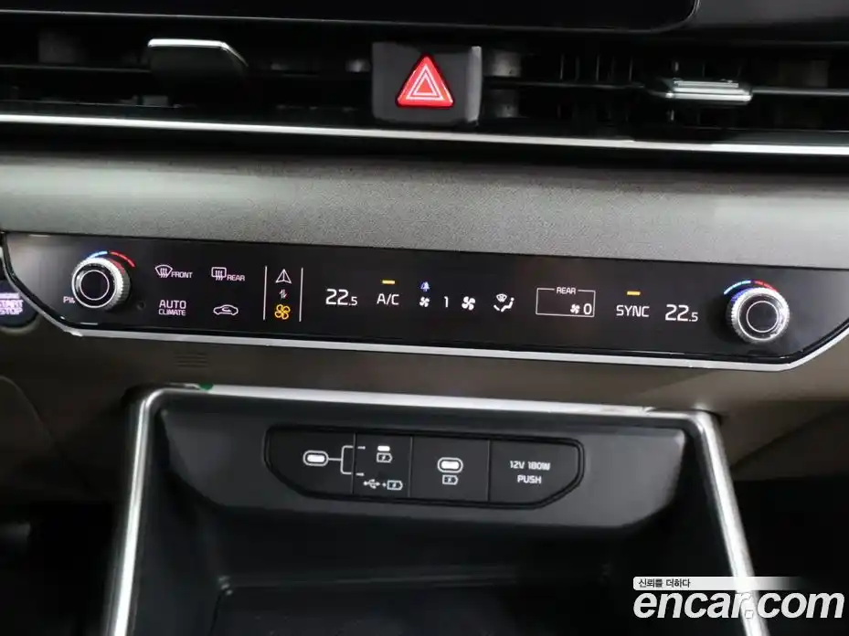 Kia Canival 2025 2.2 Автомат в Москве № 715981, фото 16