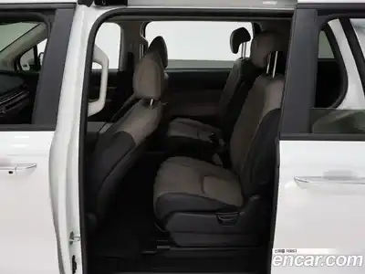 Kia Canival 2025 2.2 Автомат в Москве № 715981, миниатюра 10