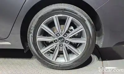 Kia K5 2020 2.0 Автомат в Москве № 716127, миниатюра 5