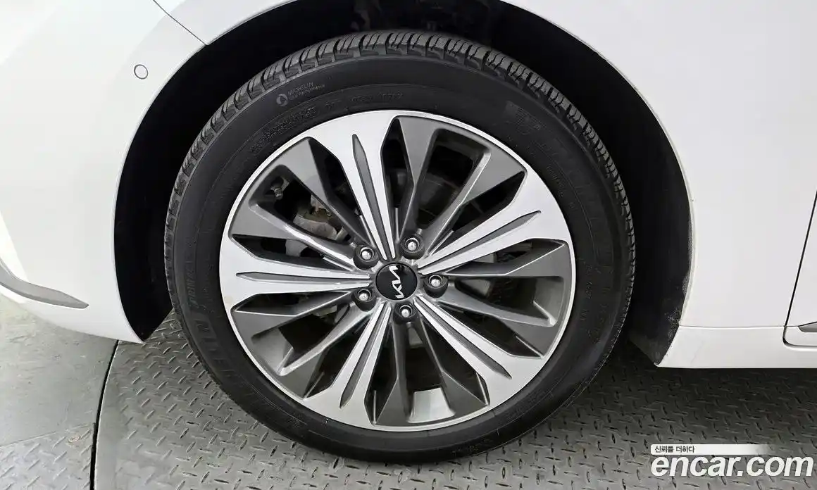 Kia K8 2023 1.6 Автомат в Москве № 716218, фото 5