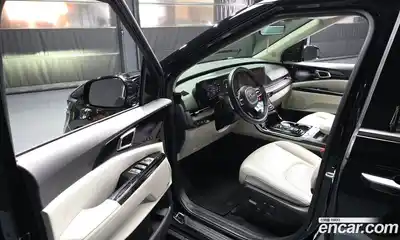 Kia Canival 2021 2.2 Автомат в Москве № 716292, миниатюра 10