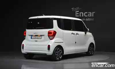 Kia Ray 2021 1.0 Автомат в Москве № 716405, миниатюра 2