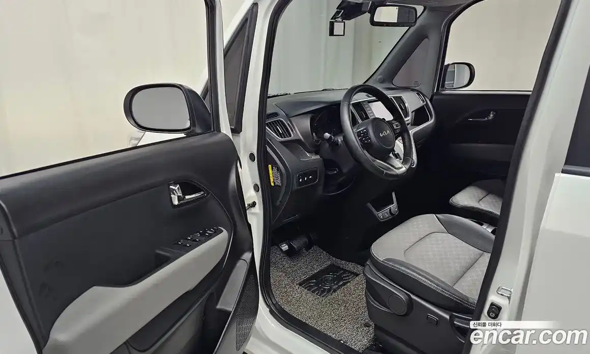 Kia Ray 2021 1.0 Автомат в Москве № 716405, фото 10