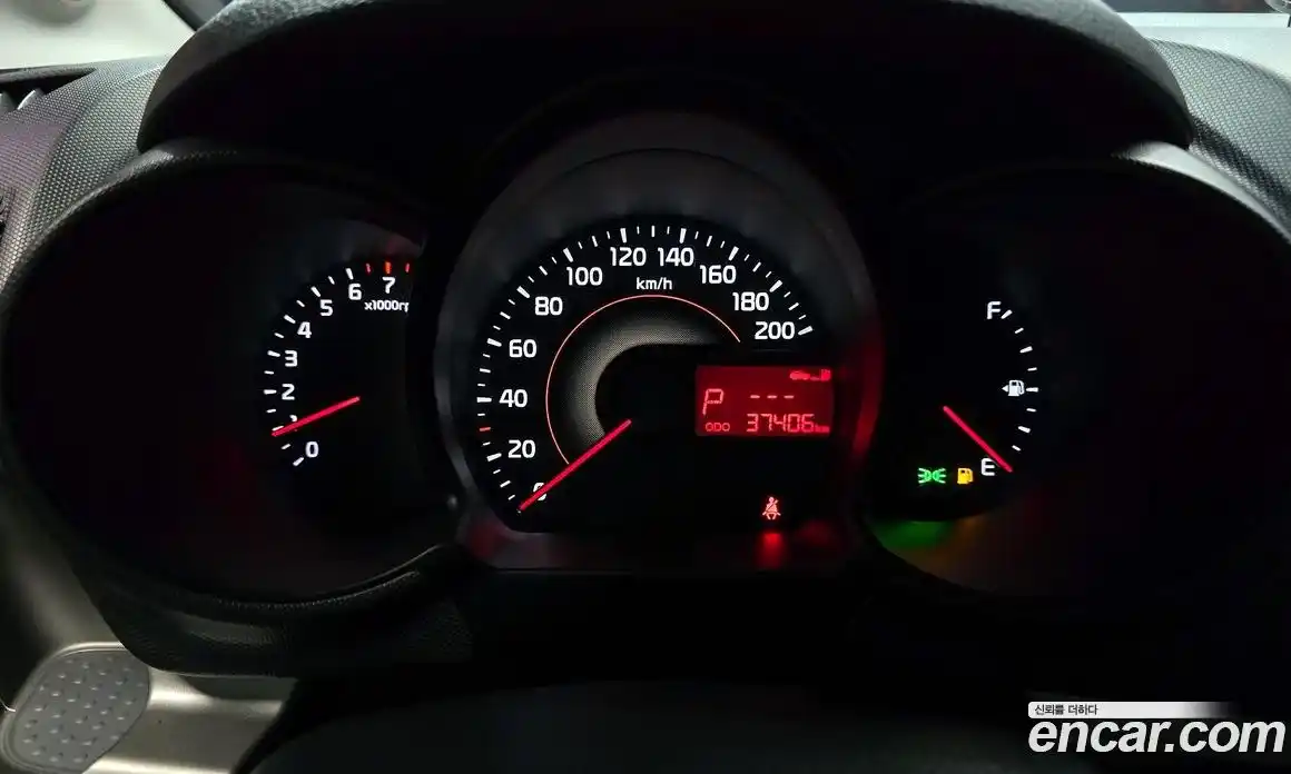 Kia Ray 2019 1.0 Автомат в Москве № 716536, фото 8