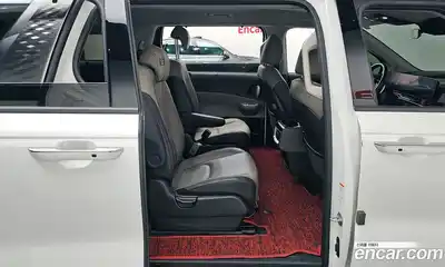 Kia Canival 2024 1.6 Автомат в Москве № 716574, миниатюра 12