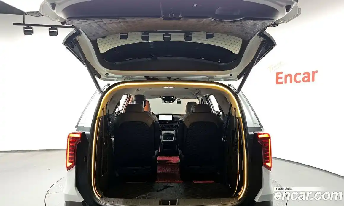 Kia Canival 2024 1.6 Автомат в Москве № 716574, фото 20