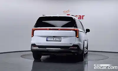 Kia Canival 2024 1.6 Автомат в Москве № 716574, миниатюра 4