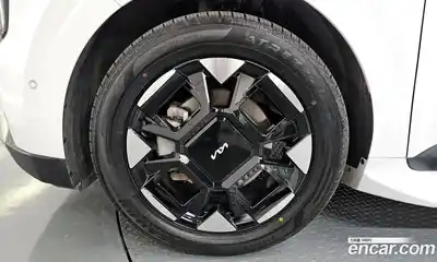 Kia Canival 2024 1.6 Автомат в Москве № 716574, миниатюра 5