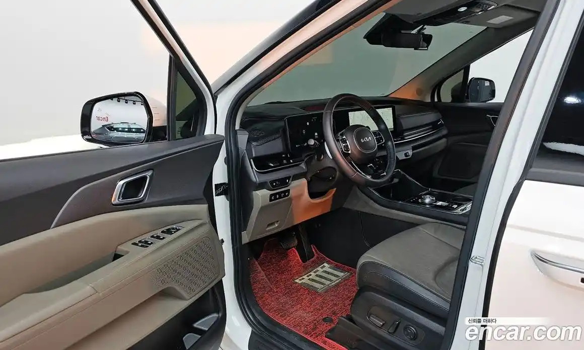 Kia Canival 2024 1.6 Автомат в Москве № 716574, фото 10