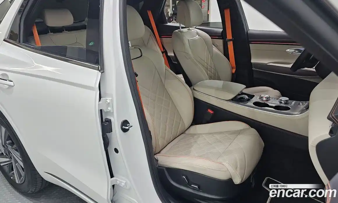 Genesis GV70 2024 2.5 Автомат в Москве № 716764, фото 11