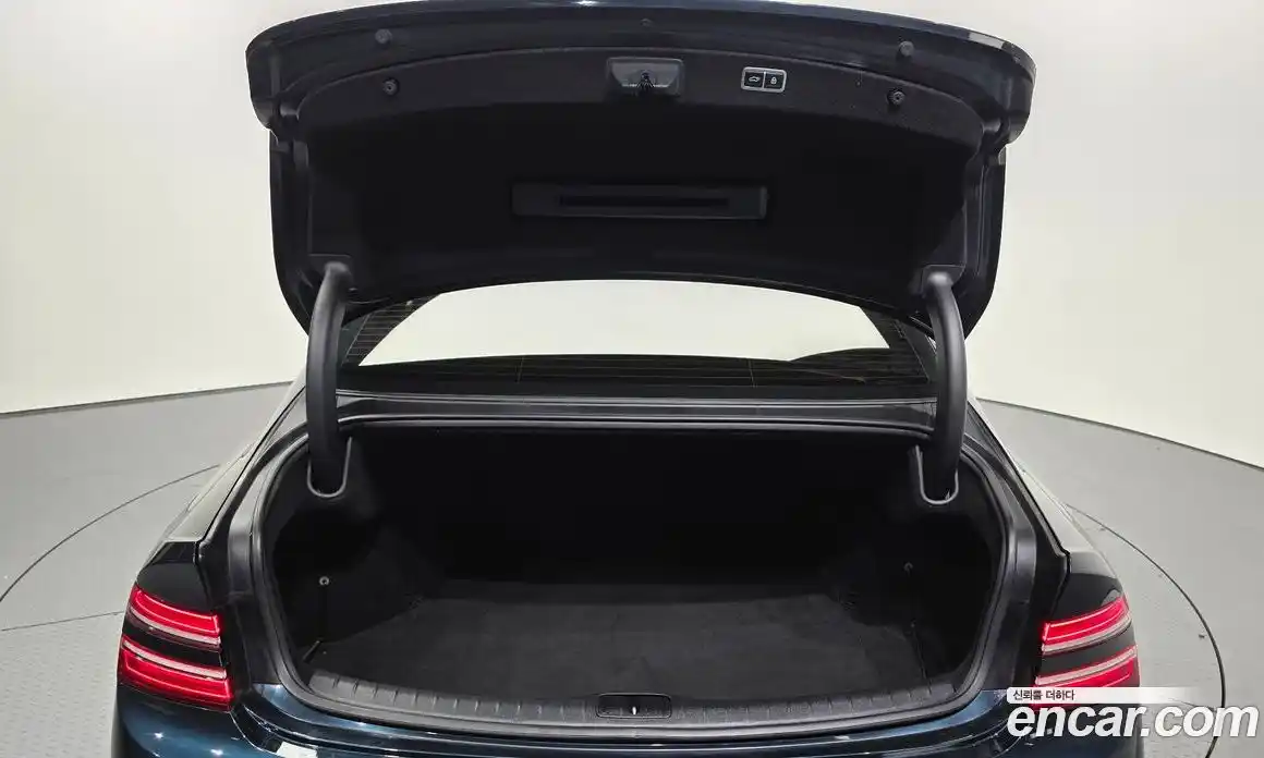 Genesis G80 2022 2.5 Автомат в Москве № 716990, фото 20