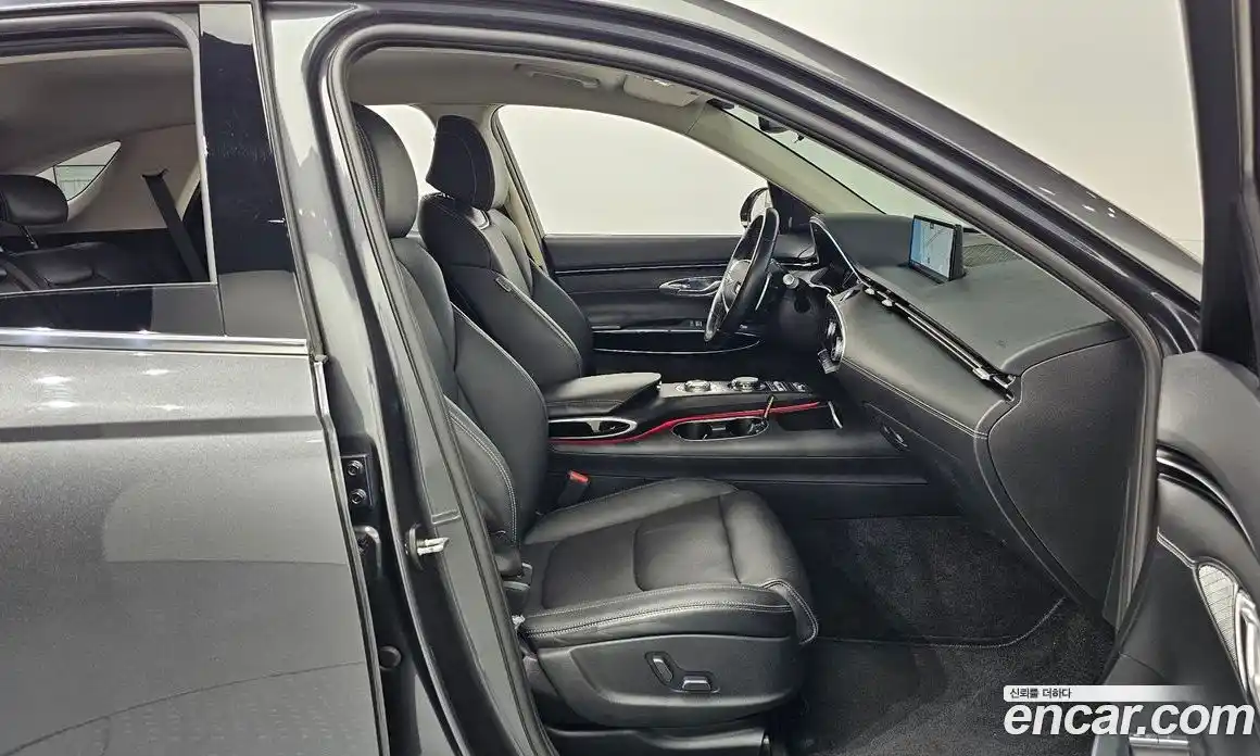 Genesis GV70 2021 2.5 Автомат в Москве № 717238, фото 10