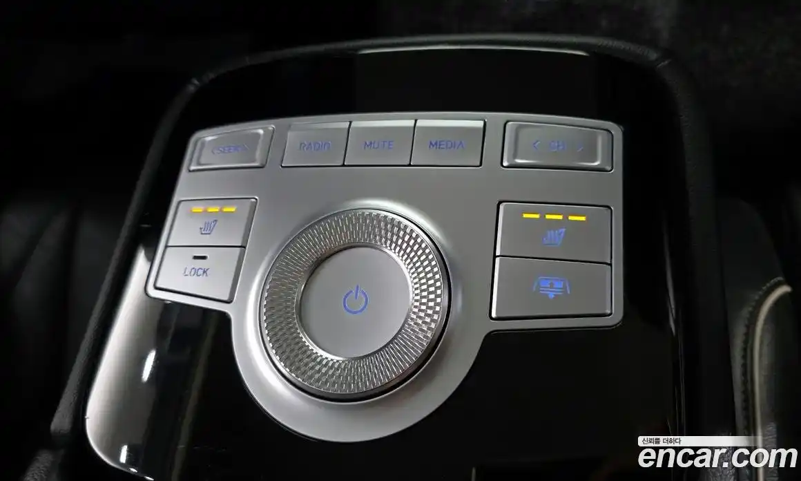 Genesis G80 2020 2.5 Автомат в Москве № 717251, фото 18