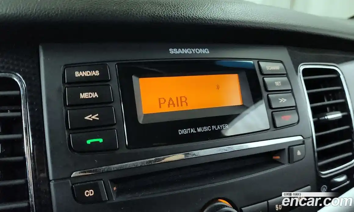 SsangYong Korando 2013 2.0 Механическая в Москве № 718081, фото 15