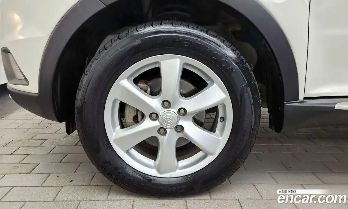 SsangYong Korando 2013 2.0 Механическая в Москве № 718081, фото 5