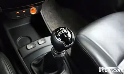 SsangYong Korando 2013 2.0 Механическая в Москве № 718081, миниатюра 9