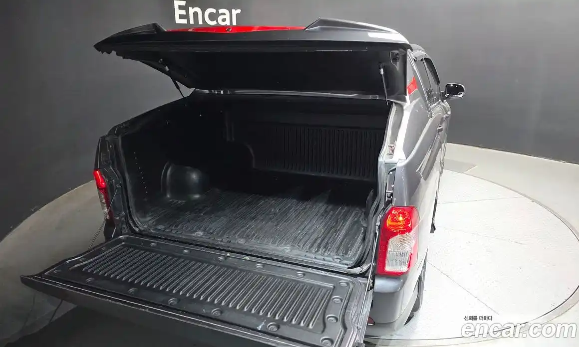 SsangYong Korando 2015 2.0 Автомат в Москве № 718193, фото 20