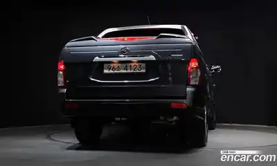 SsangYong Korando 2015 2.0 Автомат в Москве № 718193, миниатюра 4