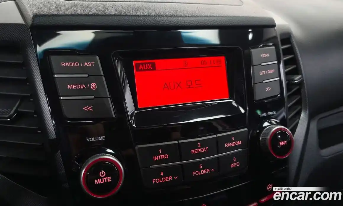 SsangYong TIBOLI 2017 1.6 Автомат в Москве № 718216, фото 14