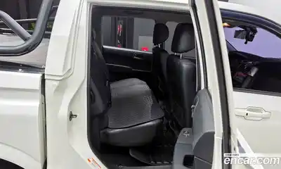 SsangYong Korando 2017 2.2 Автомат в Москве № 718470, миниатюра 12