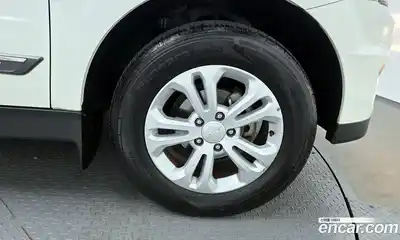 SsangYong Korando 2017 2.2 Автомат в Москве № 718470, миниатюра 5