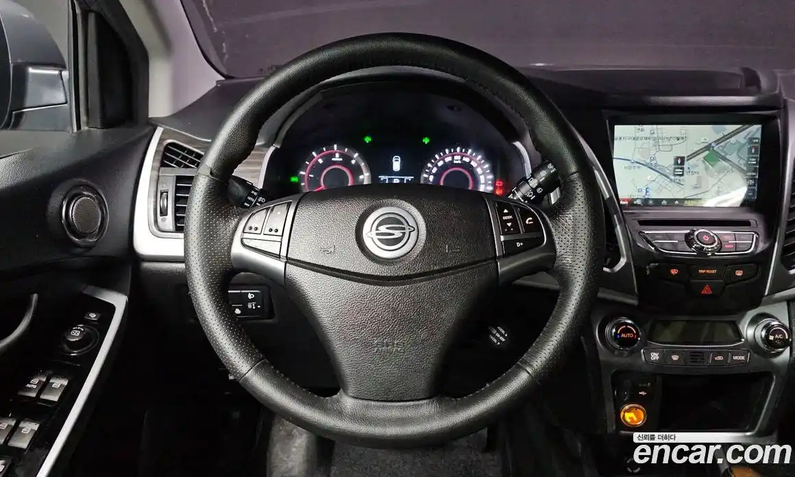 SsangYong Korando 2016 2.2 Автомат в Москве № 718520, фото 14