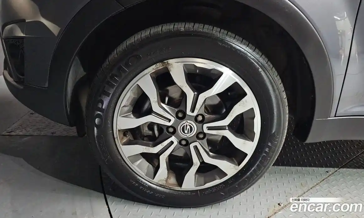 SsangYong Korando 2016 2.2 Автомат в Москве № 718520, фото 5