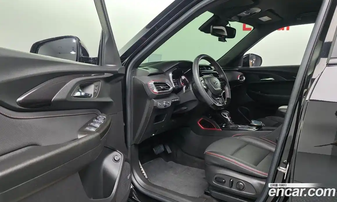 Chevrolet TrailBlazer 2023 1.3 Автомат в Москве № 718875, фото 12