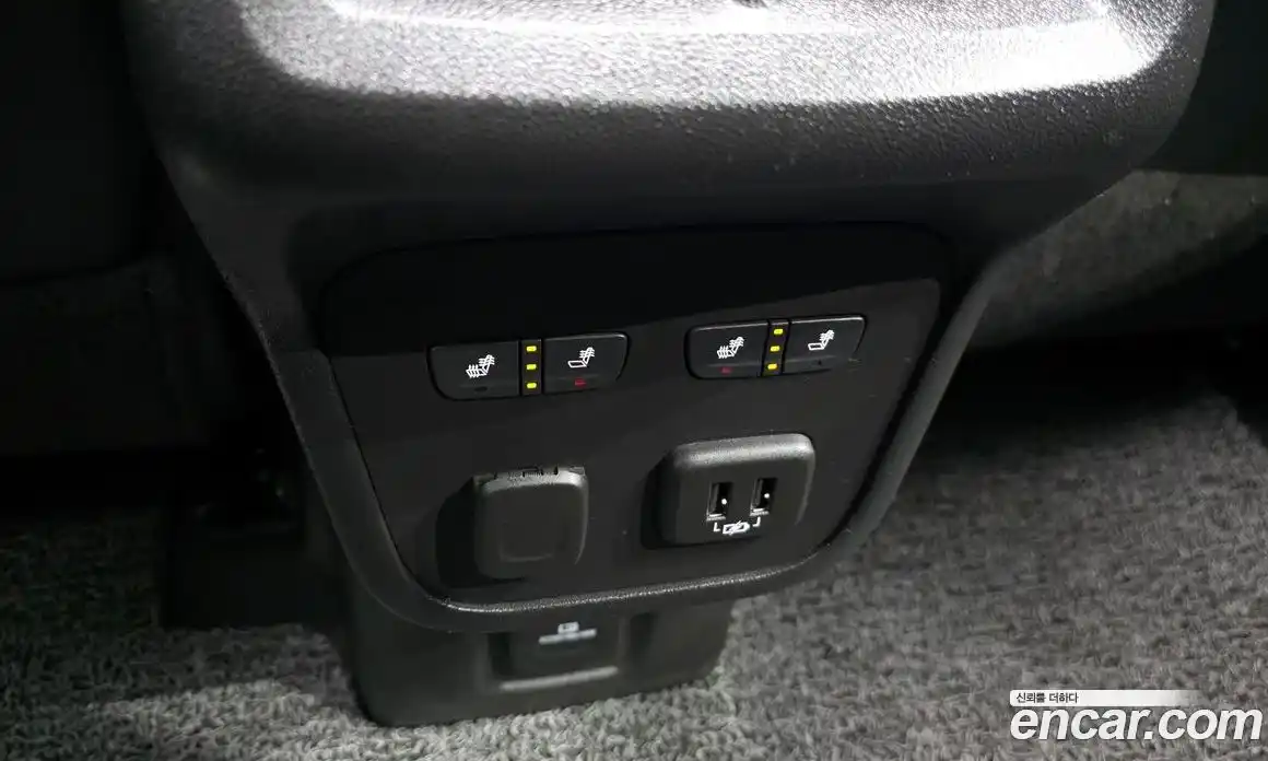 Chevrolet Equinox 2022 1.5 Автомат в Москве № 718937, фото 19