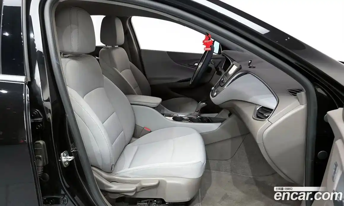 Chevrolet Malibu 2018 1.5 Автомат в Москве № 718945, фото 11