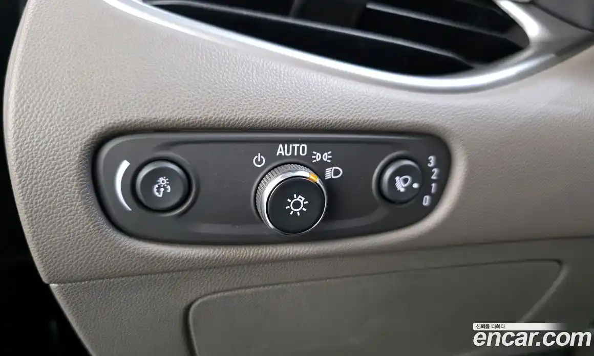 Chevrolet Malibu 2018 1.5 Автомат в Москве № 718945, фото 13