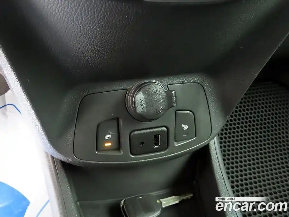 Chevrolet Spark 2013 1.0 Автомат в Москве № 719540, фото 13