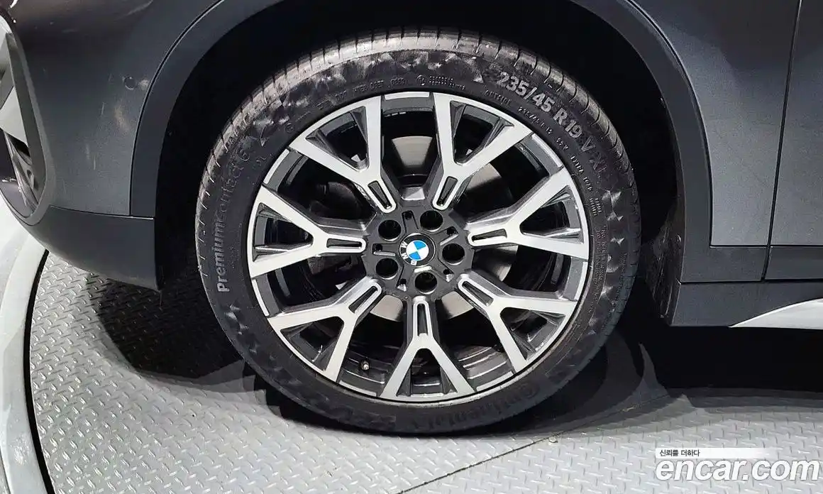 BMW X1 2022 2.0 Автомат в Москве № 720701, фото 5