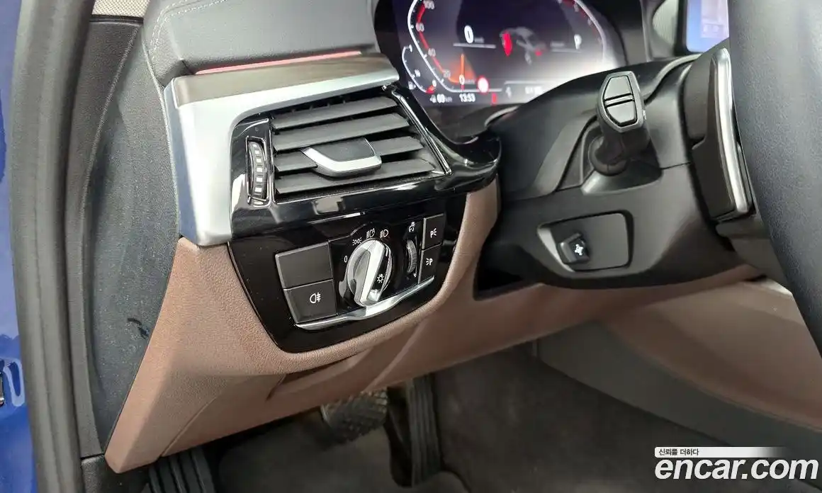 BMW 5-Series 2020 2.0 Автомат в Москве № 720764, фото 16