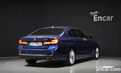 BMW 5-Series 2020 2.0 Автомат в Москве № 720764, миниатюра 2