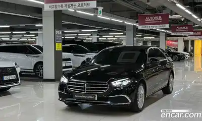Mercedes-Benz E-Class, 2022
