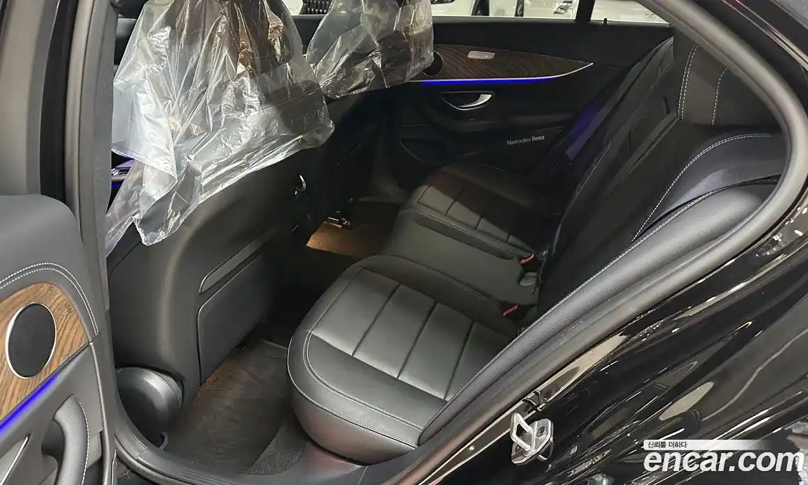 Mercedes-Benz E-Class 2022 2.0 Автомат в Москве № 722094, фото 11