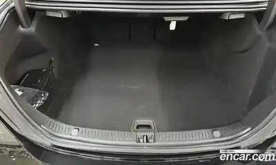 Mercedes-Benz E-Class 2022 2.0 Автомат в Москве № 722094, миниатюра 12