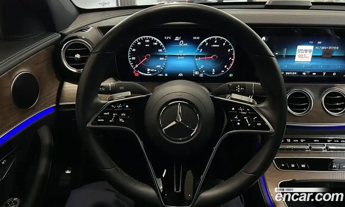 Mercedes-Benz E-Class 2022 2.0 Автомат в Москве № 722094, фото 16