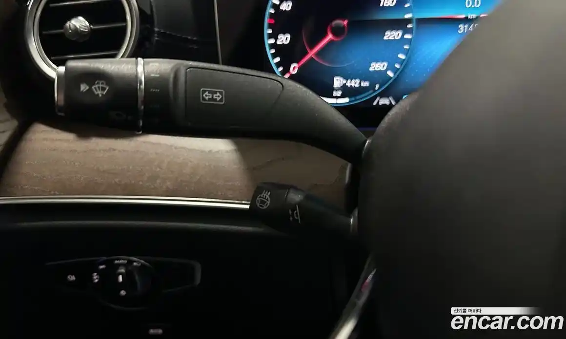 Mercedes-Benz E-Class 2022 2.0 Автомат в Москве № 722094, фото 17