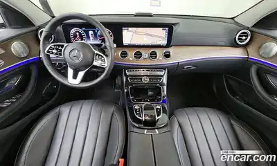 Mercedes-Benz E-Class 2019 2.0 Автомат в Москве № 722517, миниатюра 7