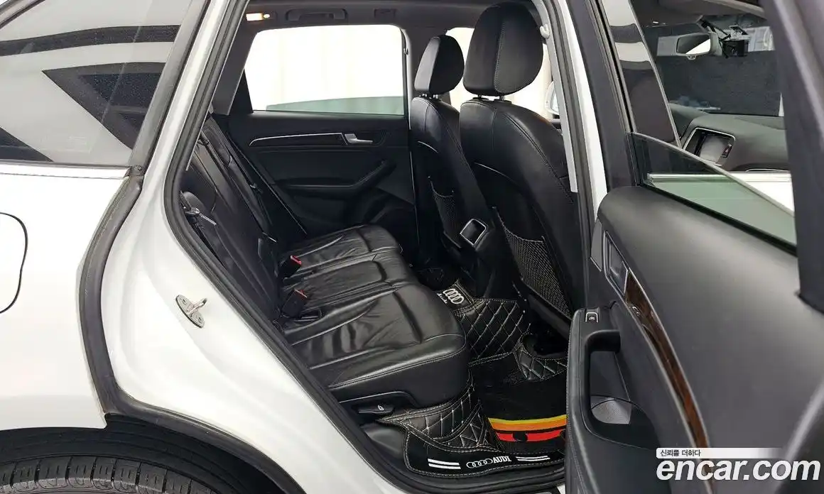 Audi Q5 2015 2.0 Автомат в Москве № 723468, фото 12