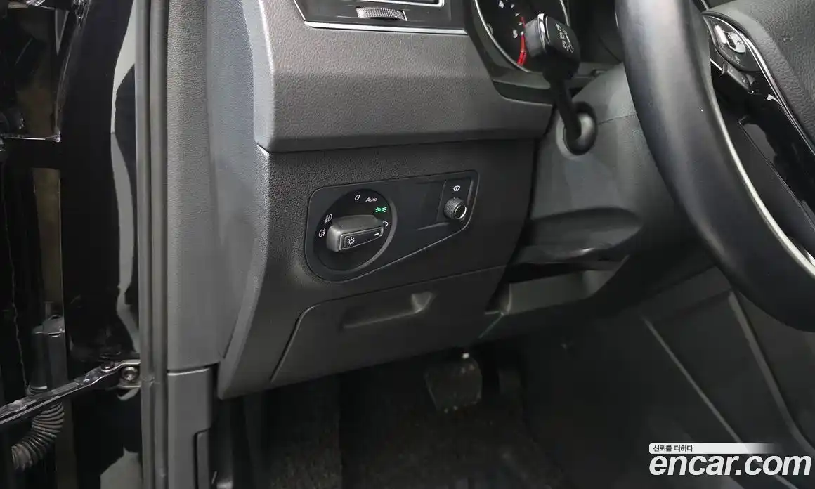 Volkswagen Tiguan 2020 2.0 Автомат в Москве № 725103, фото 14