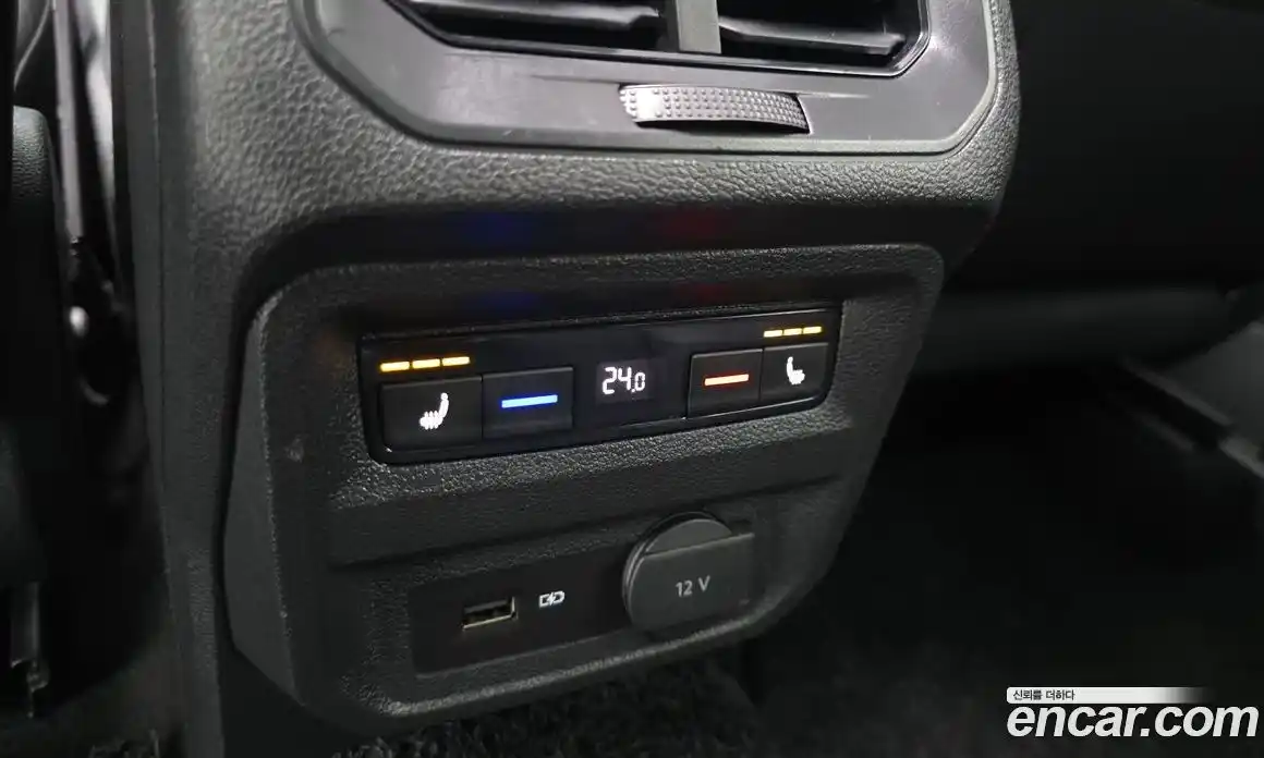 Volkswagen Tiguan 2020 2.0 Автомат в Москве № 725103, фото 18