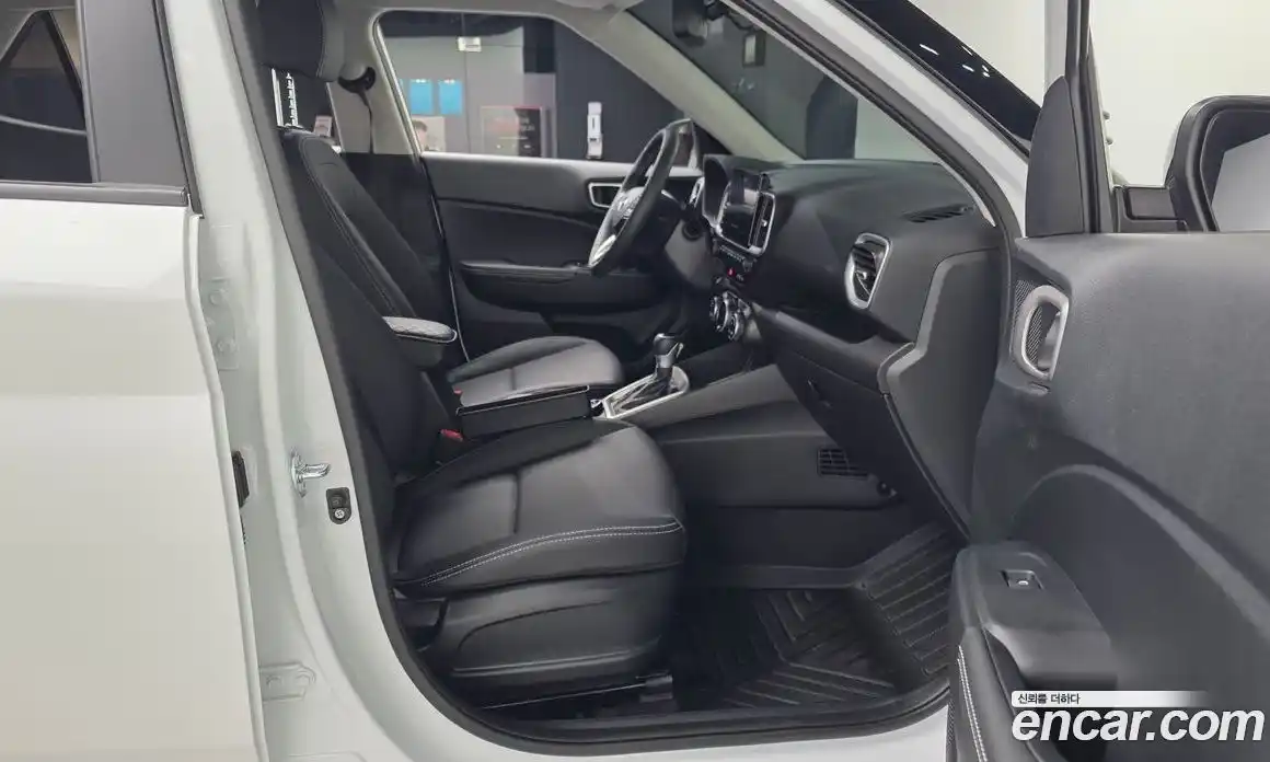 Hyundai Venue 2025 1.6 Автомат в Москве № 745328, фото 11