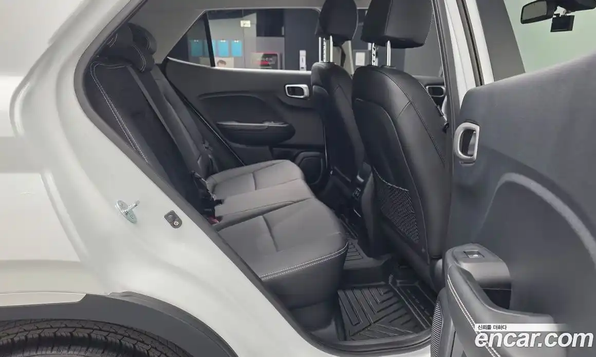 Hyundai Venue 2025 1.6 Автомат в Москве № 745328, фото 12