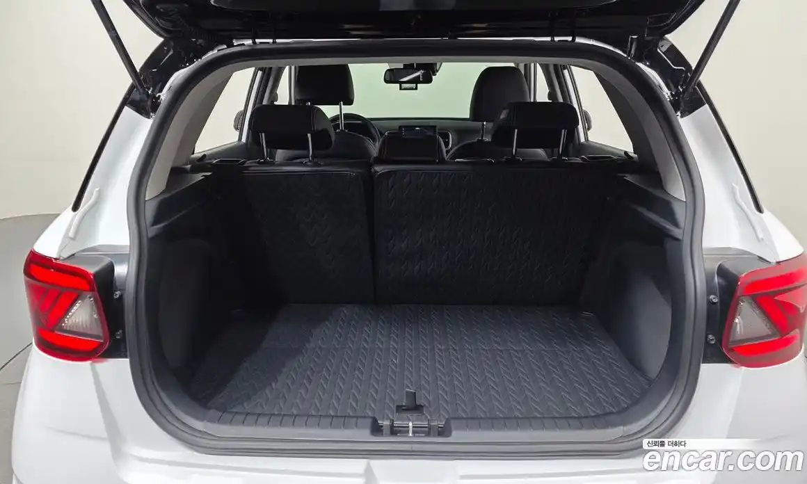 Hyundai Venue 2025 1.6 Автомат в Москве № 745328, фото 20