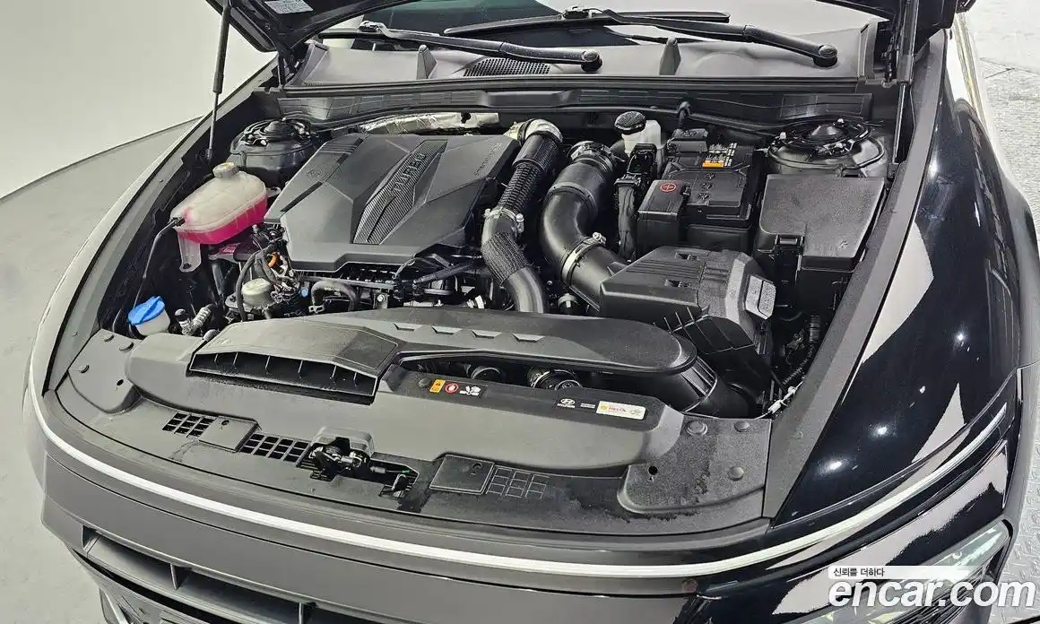 Hyundai Sonata 2023 2.5 Автомат в Москве № 745354, фото 6