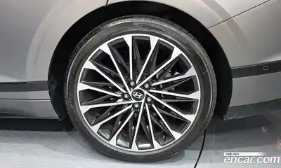 Hyundai Grandeur 2023 2.5 Автомат в Москве № 745811, миниатюра 5