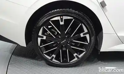 Kia K5 2025 1.6 Автомат в Москве № 746063, миниатюра 5